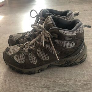 Merrell Hilltop Waterproof Hiking Boots